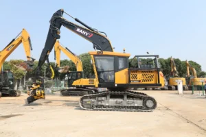 Escavadeira SANY SY215F